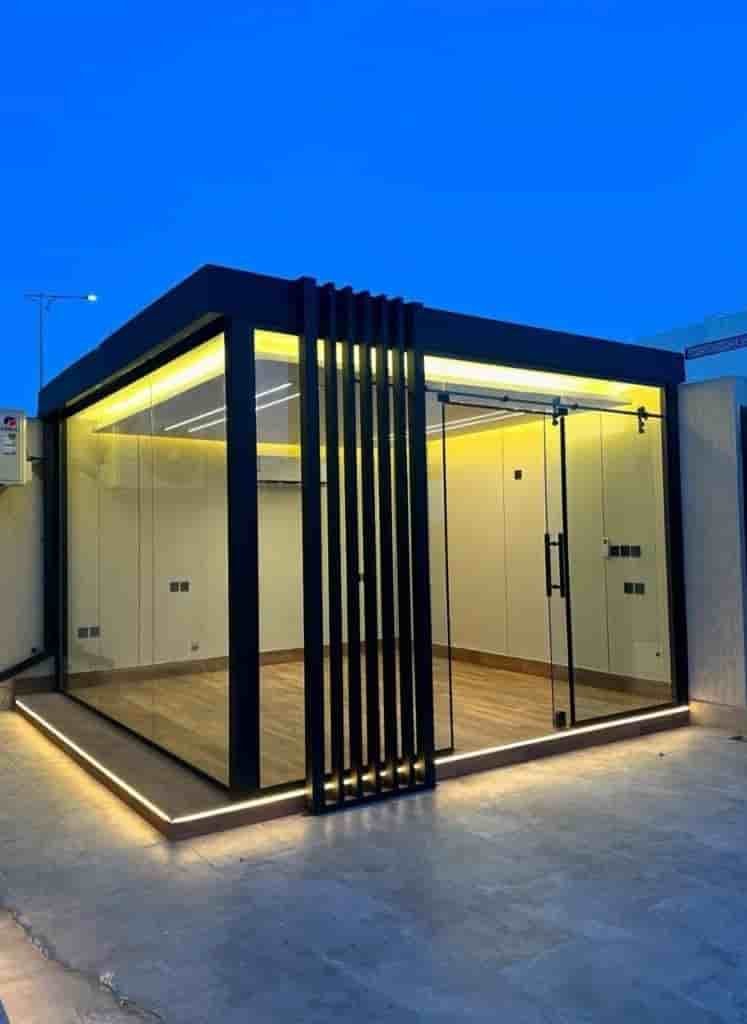 زجاج سكريت الرياض