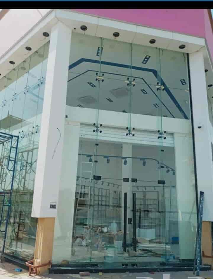 زجاج سكريت عكاض +الحزم +عرقة الرياض 